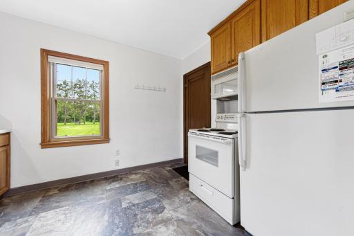 111 Joy Avenue SW, Madelia, MN 56062