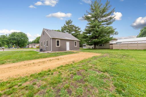 111 Joy Avenue SW, Madelia, MN 56062
