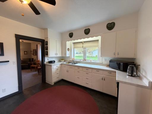 312 W Luverne Street, Magnolia, MN 56158