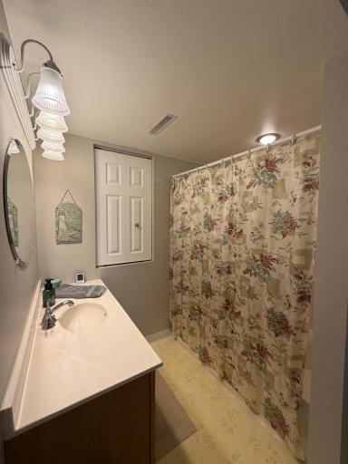 312 W Luverne Street, Magnolia, MN 56158