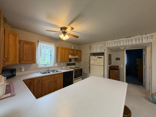 312 W Luverne Street, Magnolia, MN 56158