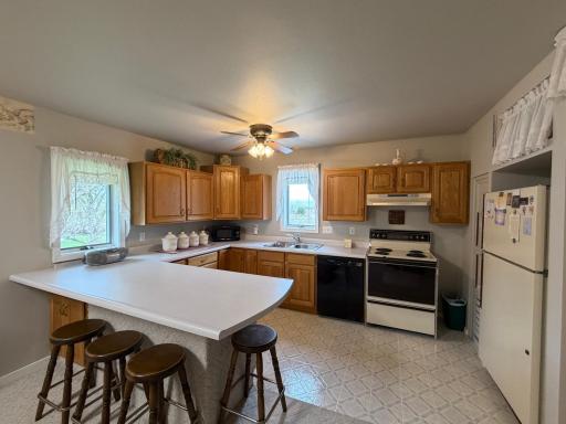 312 W Luverne Street, Magnolia, MN 56158