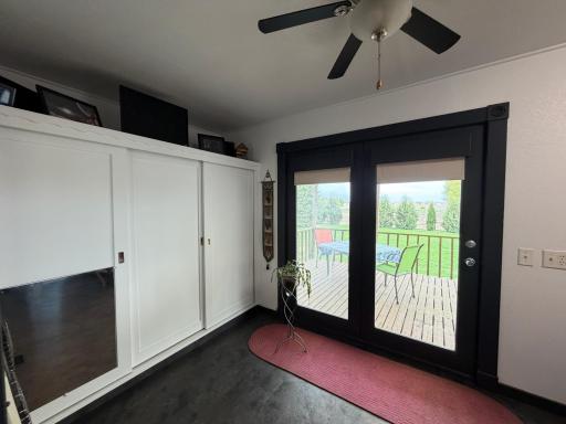 312 W Luverne Street, Magnolia, MN 56158