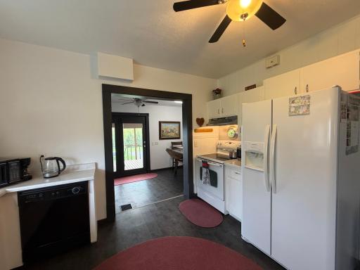 312 W Luverne Street, Magnolia, MN 56158