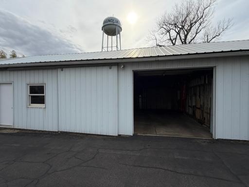 312 W Luverne Street, Magnolia, MN 56158