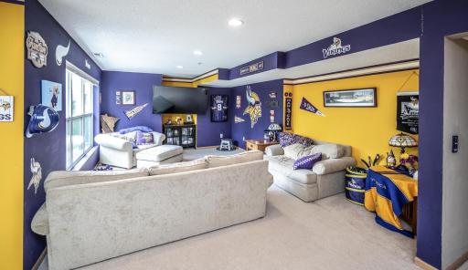 20364 Enright Way, Farmington, MN 55024