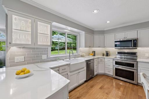 6206 Cascade Pass, Chanhassen, MN 55317