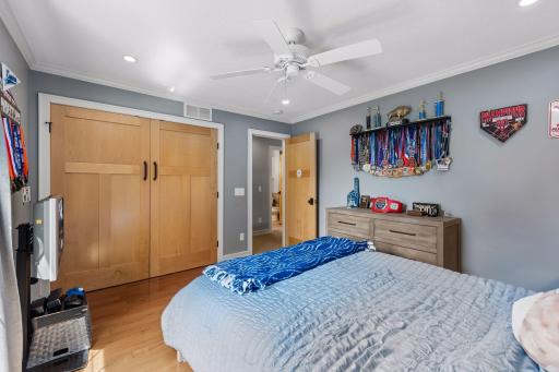 6206 Cascade Pass, Chanhassen, MN 55317