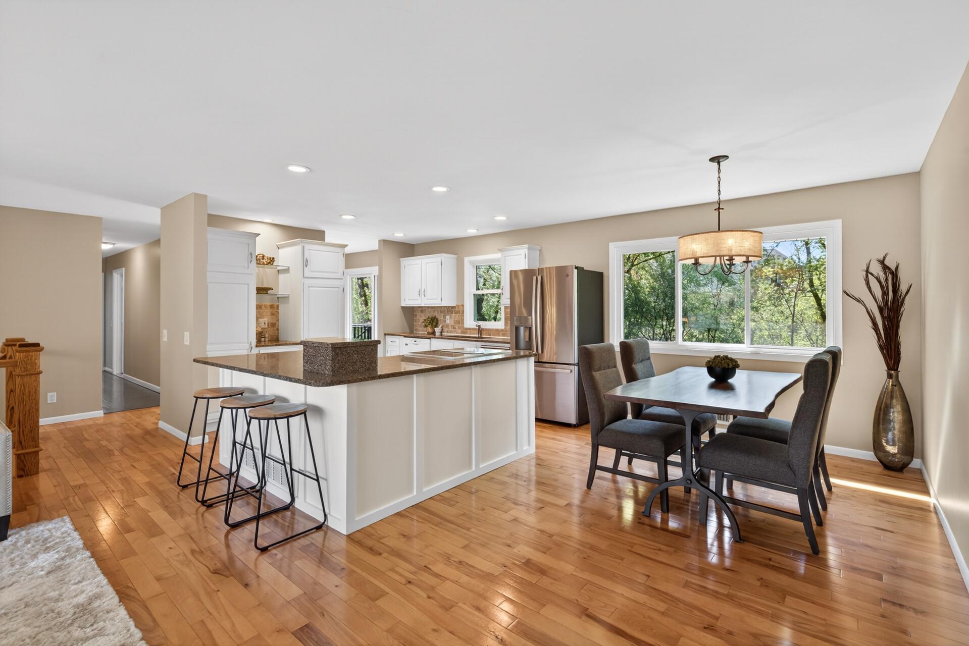 Kitchen & Dining Room