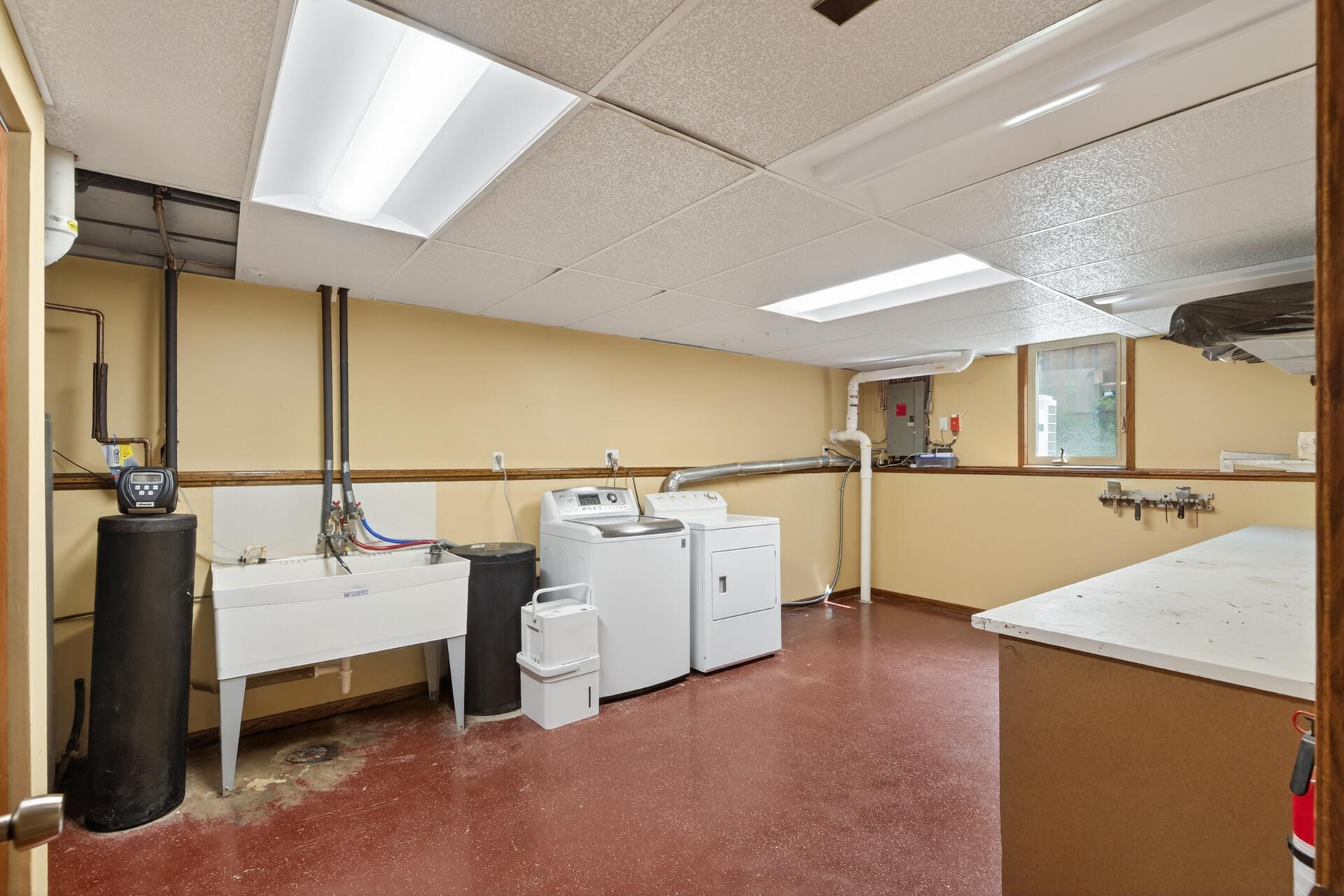 Laundry/Utility Room
