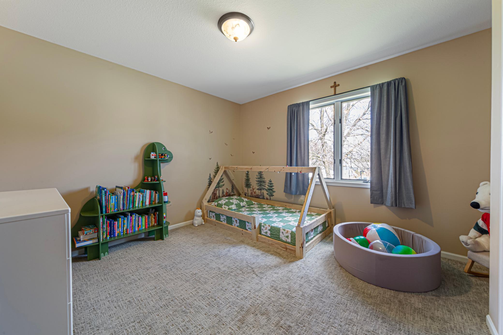 40 bedroom 4.jpg