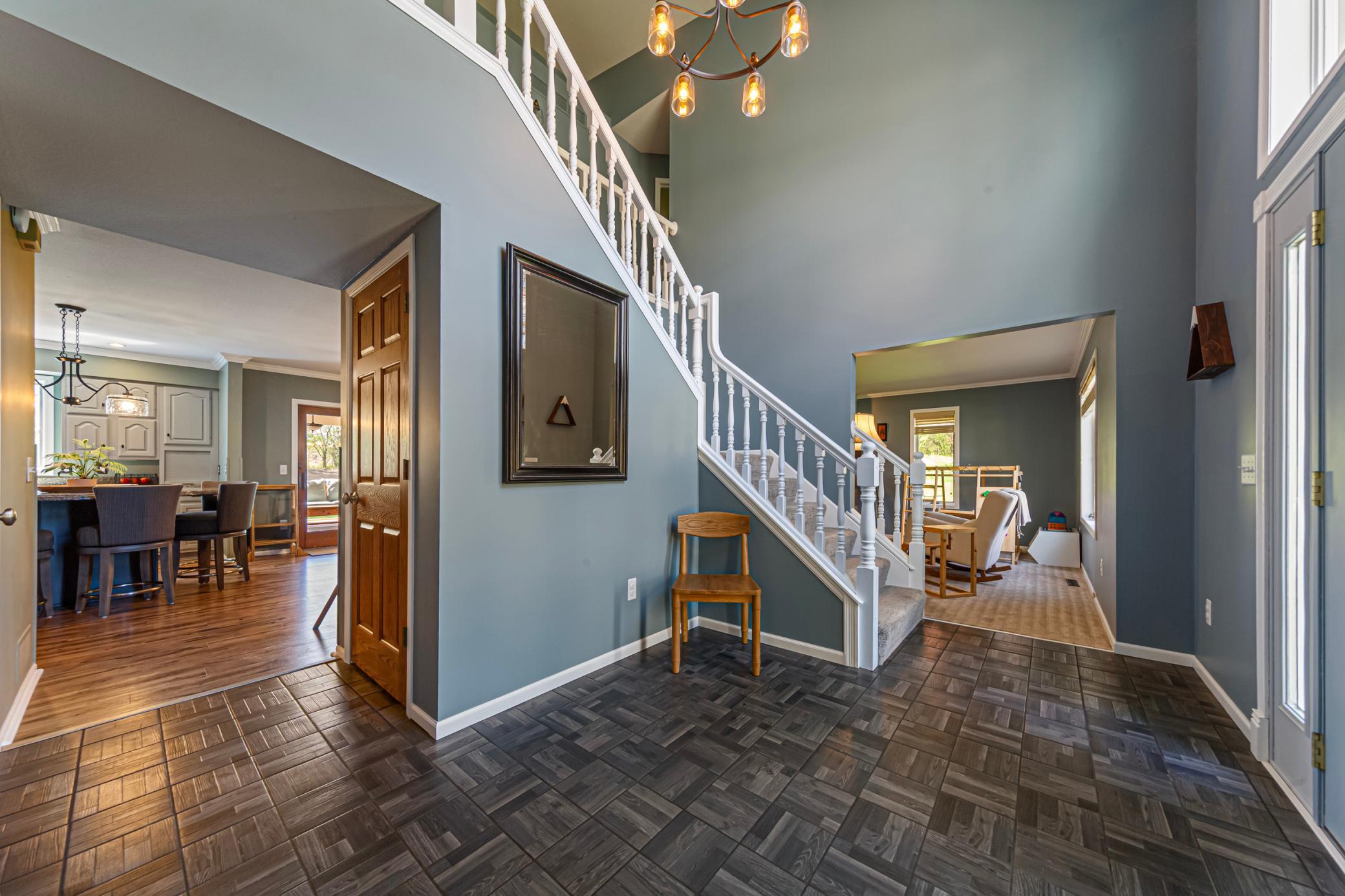 11 foyer.jpg