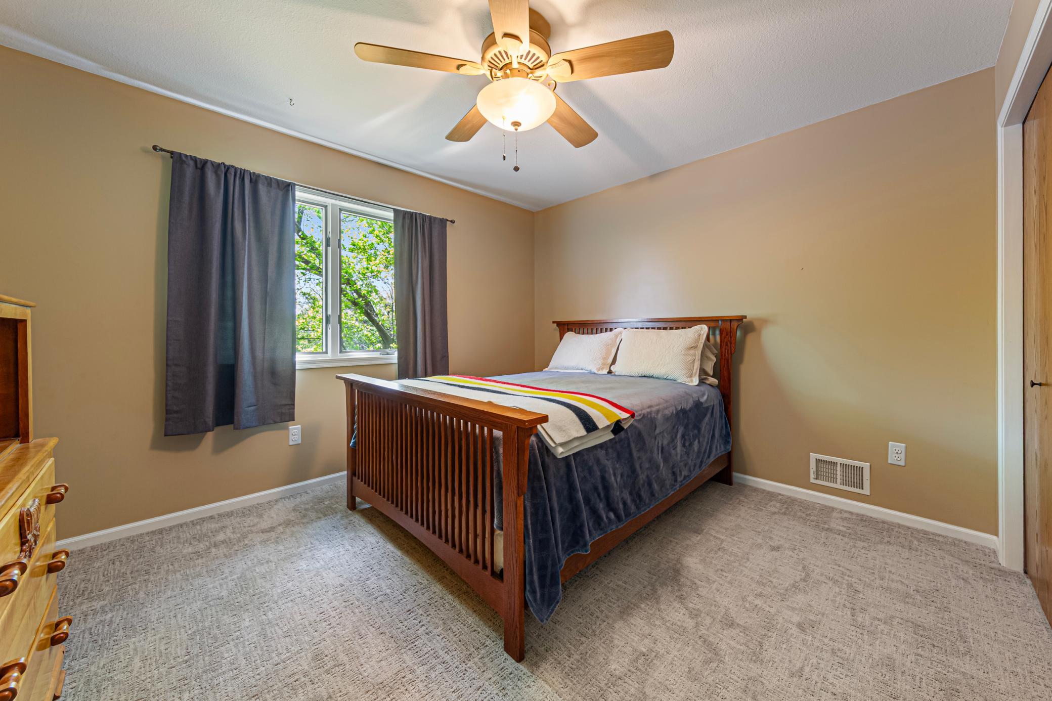 38 bedroom 3.jpg