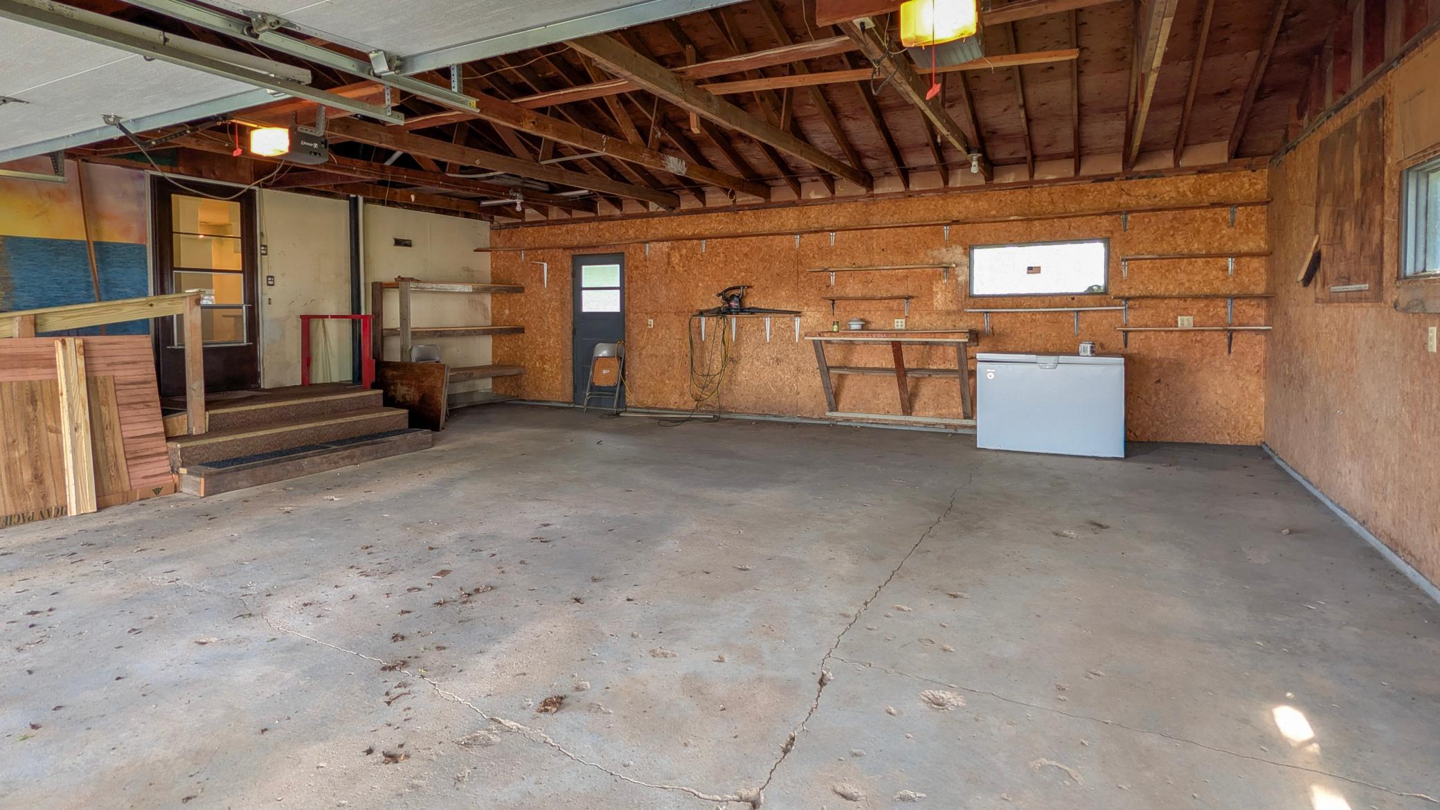 2 Car Garage