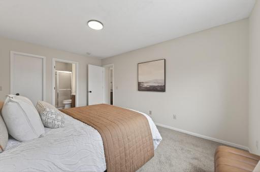 3618 Gershwin Lane N, Oakdale, MN 55128