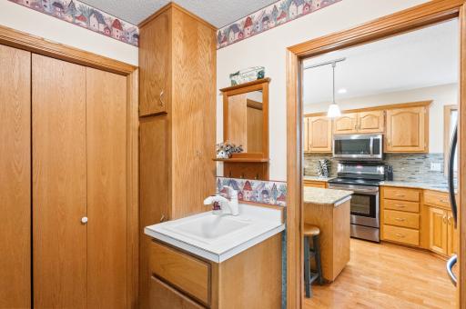1506 Mc Auliffe Place NW, Alexandria, MN 56308
