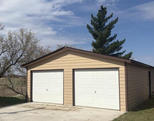 some outside personal property removed virtually from photos.