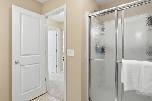 16885 Diamonte Way, Lakeville, MN 55044