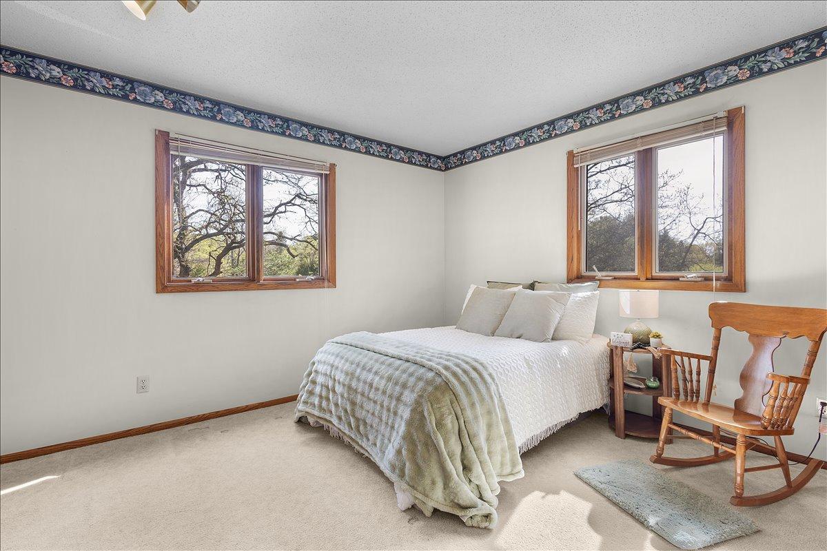 Upper level bedroom 2
