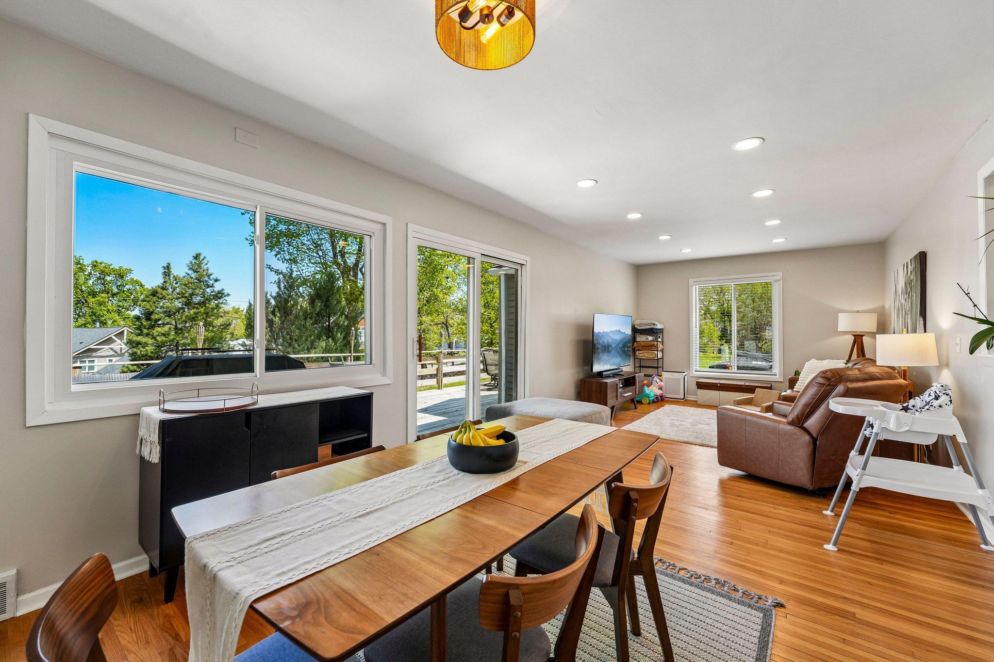 5023 Edgewater Drive