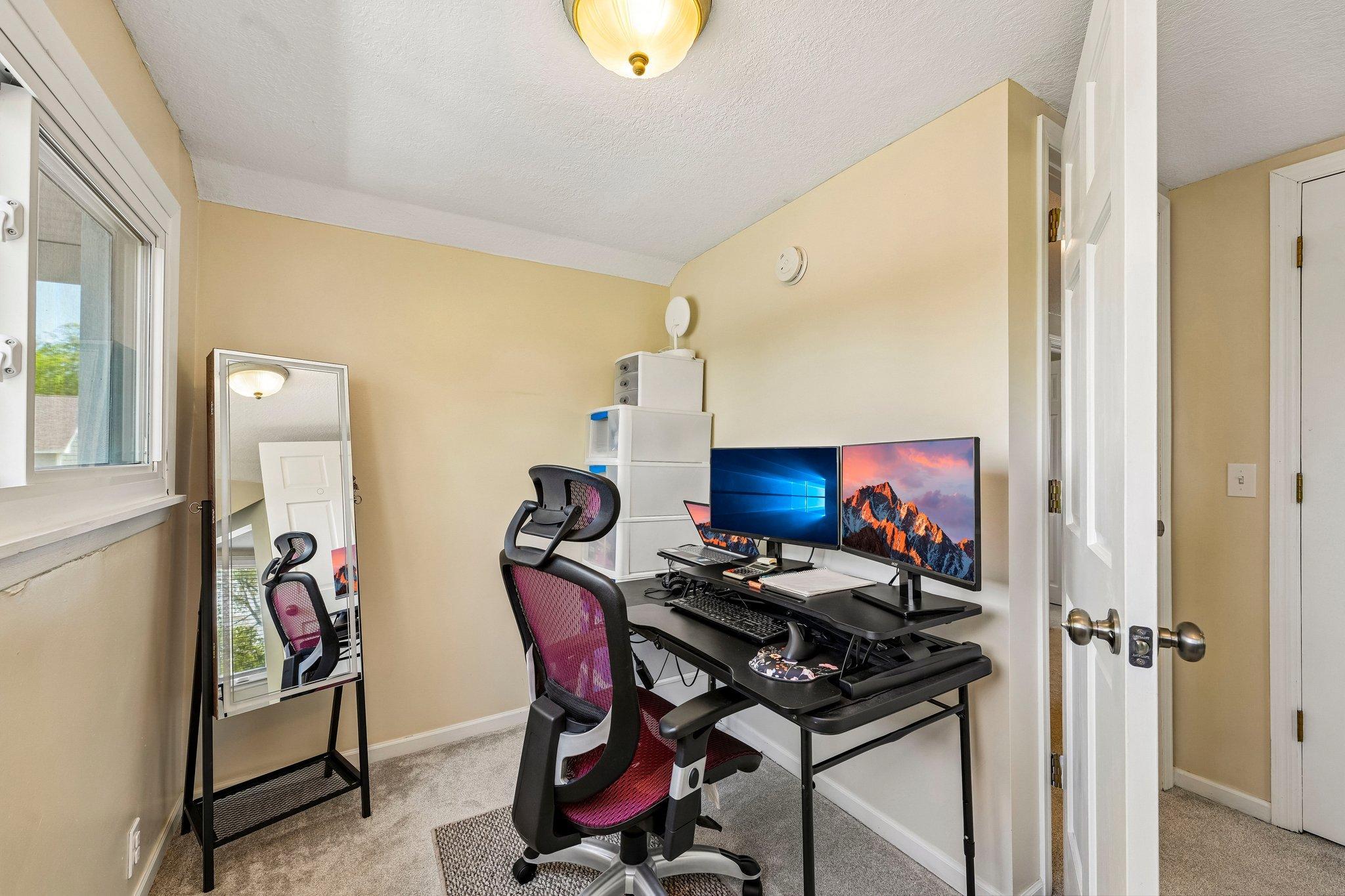 5023 Edgewater Drive