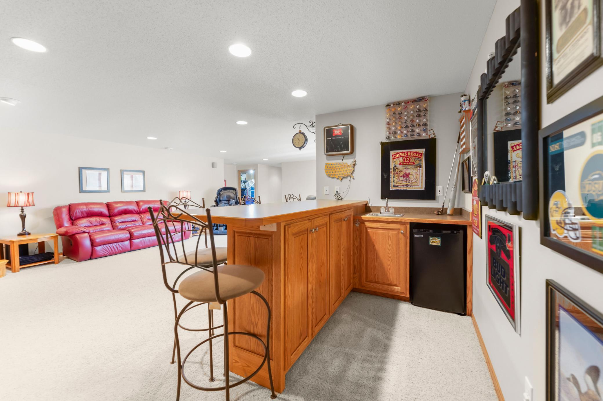 Wet bar