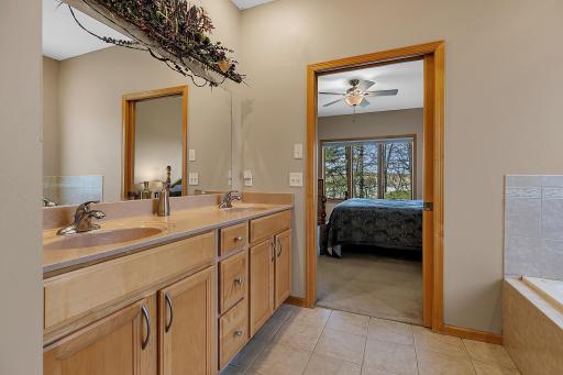 12516 180th Street, Kimball, MN 55353