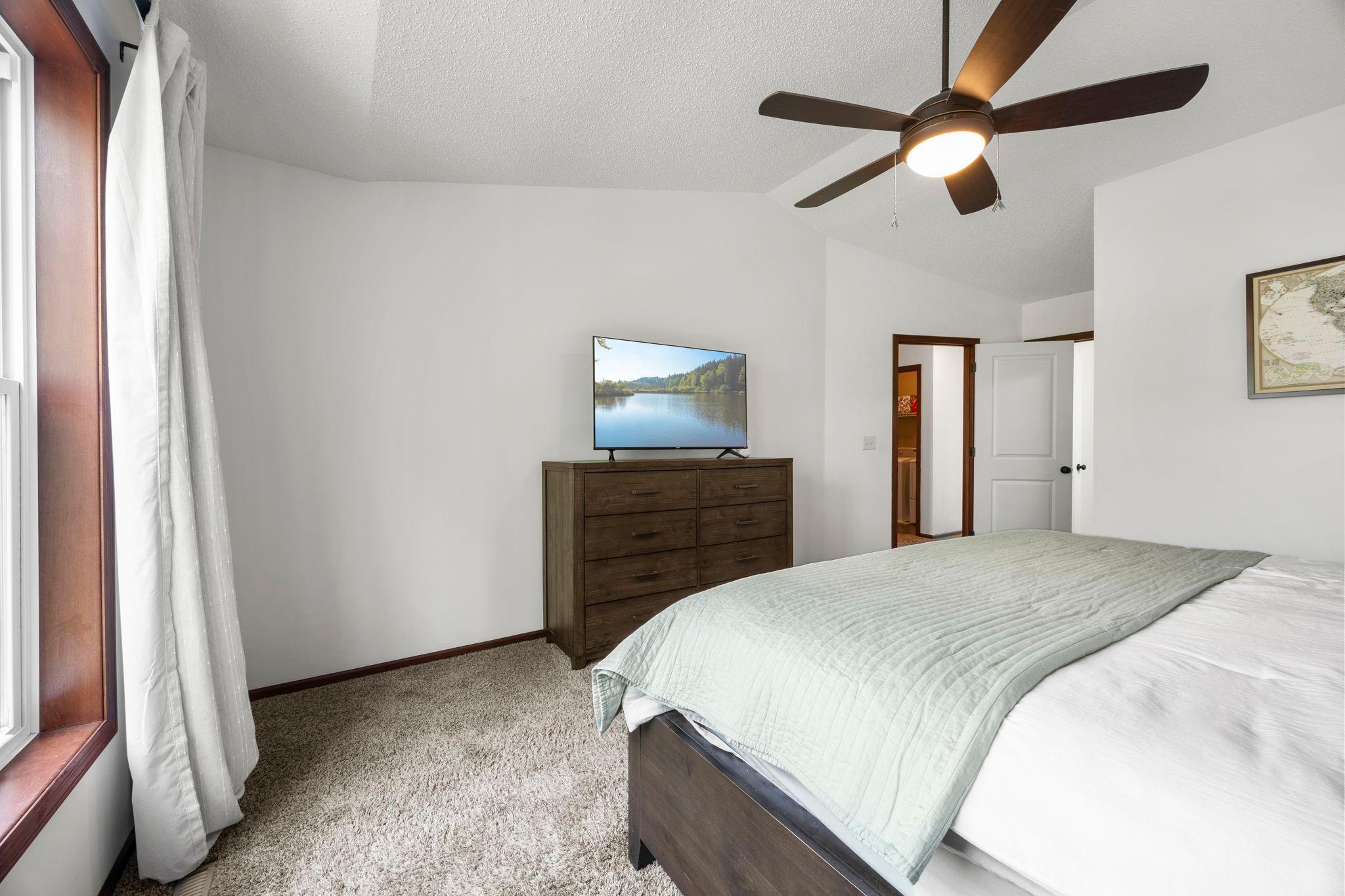 468 Stonewood Ln 37.jpg