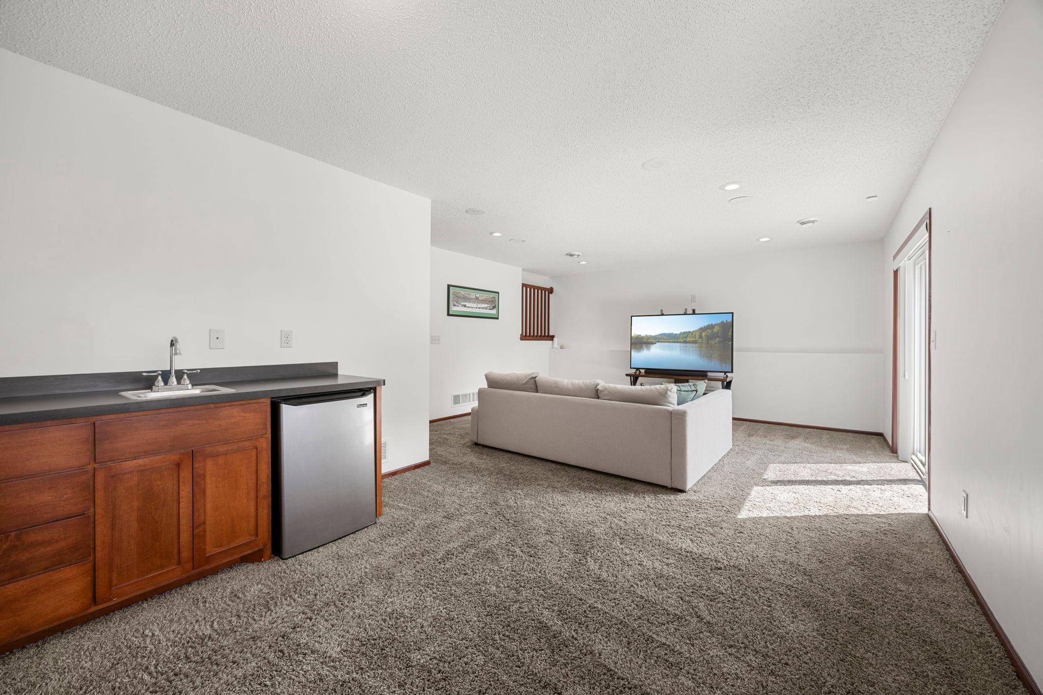 468 Stonewood Ln 53.jpg