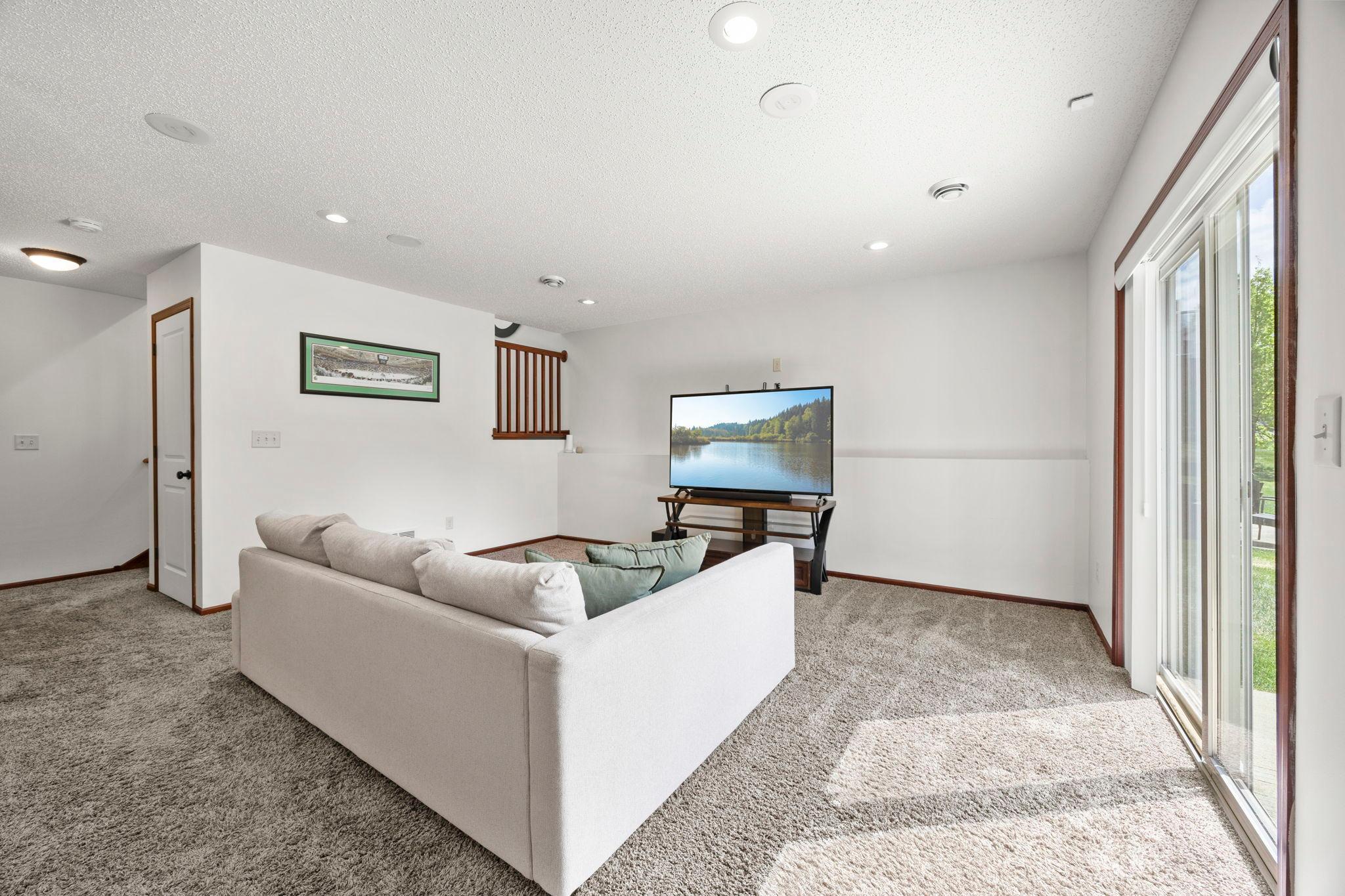 468 Stonewood Ln 52.jpg