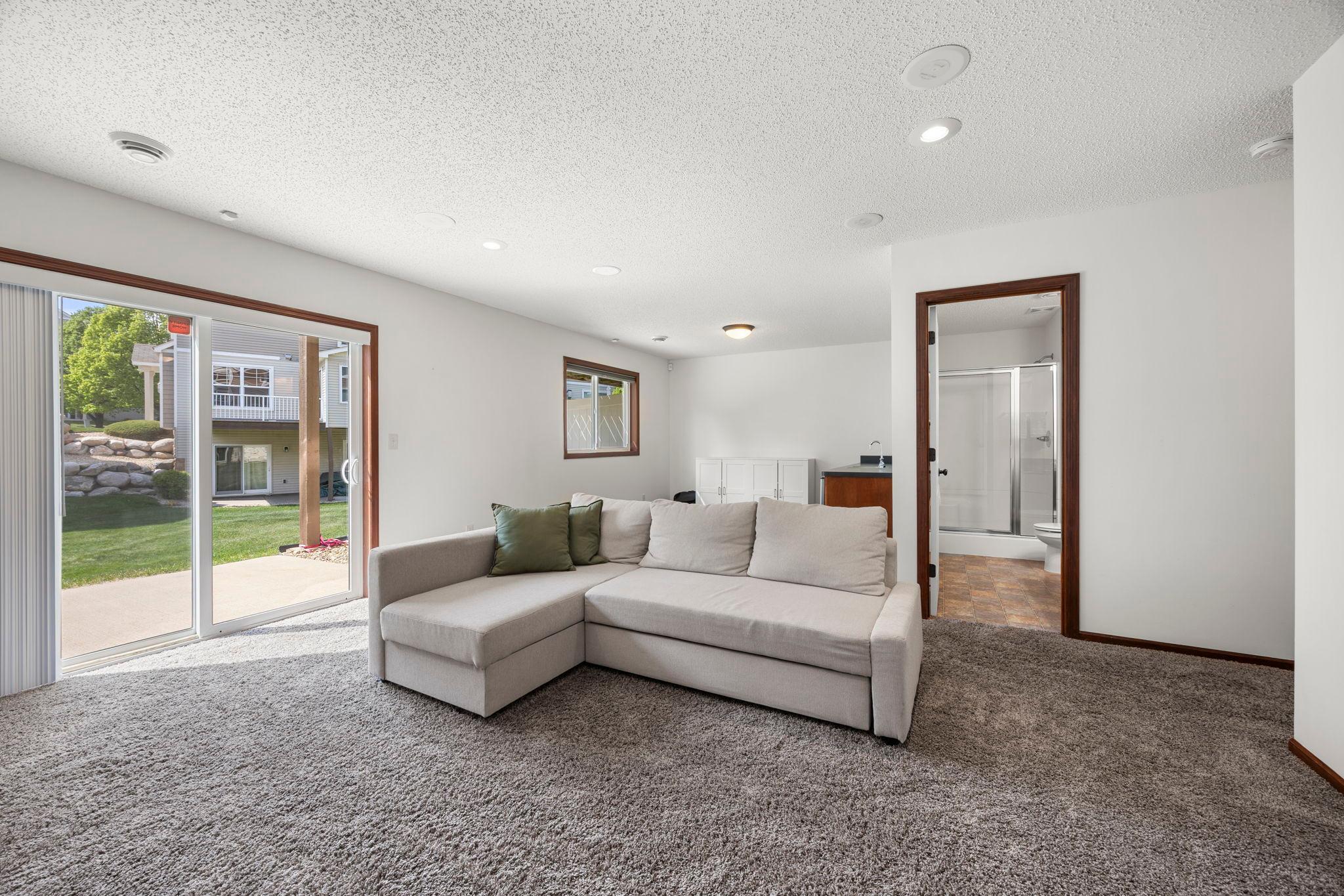 468 Stonewood Ln 48.jpg