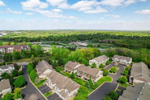 468 Stonewood Lane, Burnsville, MN 55306