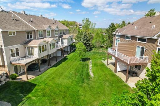 468 Stonewood Lane, Burnsville, MN 55306