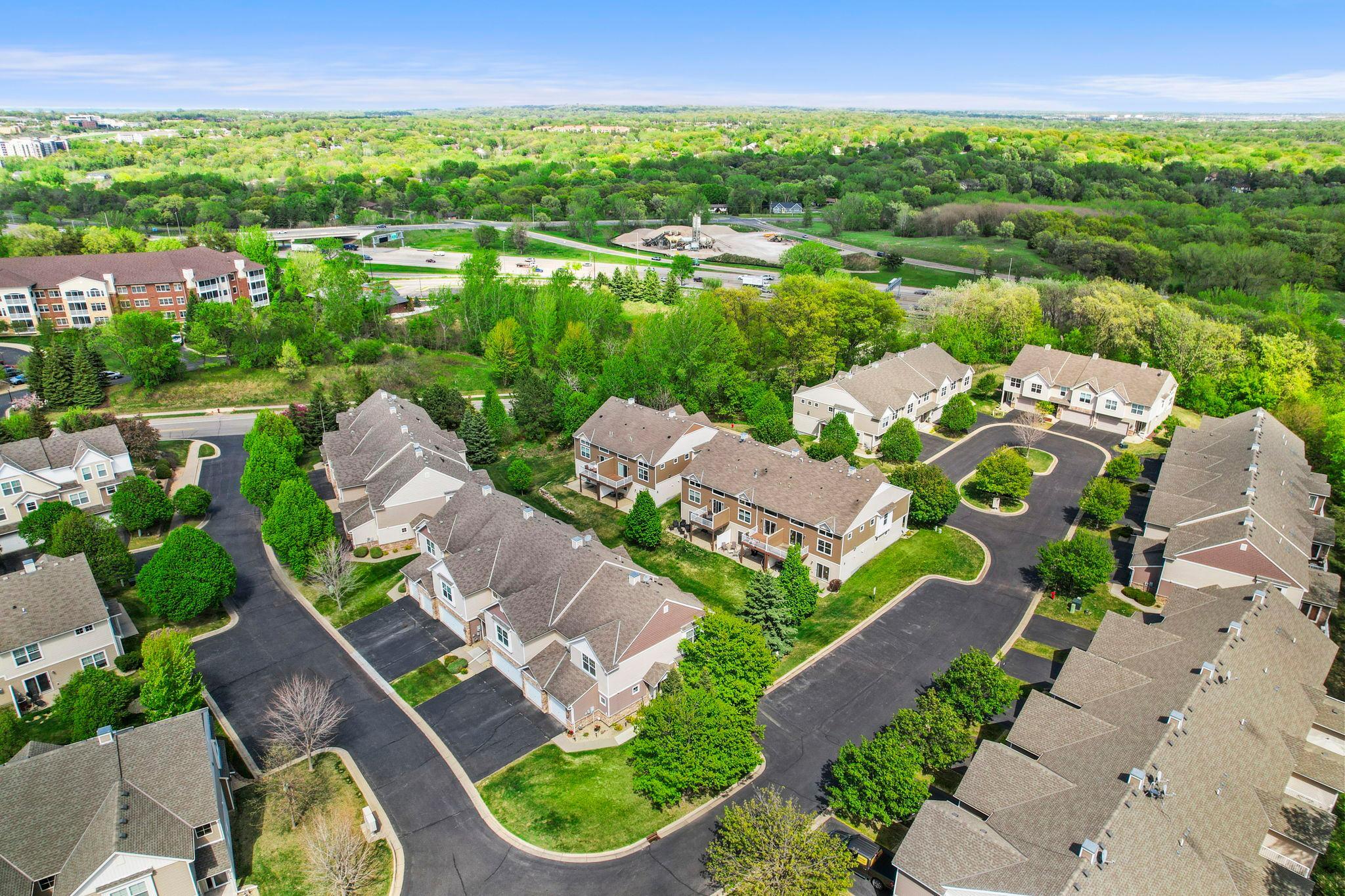 468 Stonewood Ln 3.jpg