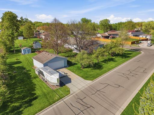 970 Redwood Drive, Apple Valley, MN 55124