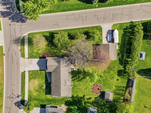 970 Redwood Drive, Apple Valley, MN 55124