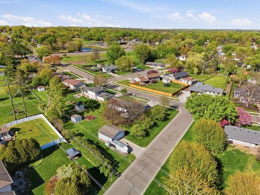 970 Redwood Drive, Apple Valley, MN 55124