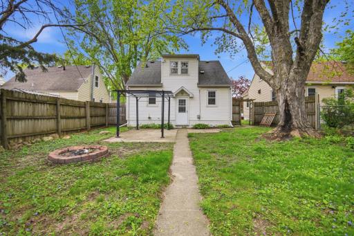 903 11th Avenue SW, Austin, MN 55912
