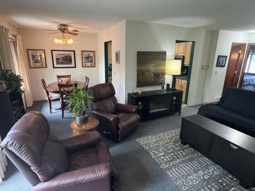 284 W Eagle Lake Drive, Maple Grove, MN 55369