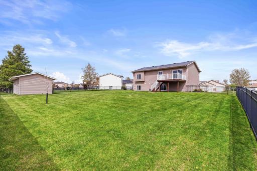1911 35th Street Circle S, Moorhead, MN 56560