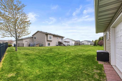1911 35th Street Circle S, Moorhead, MN 56560