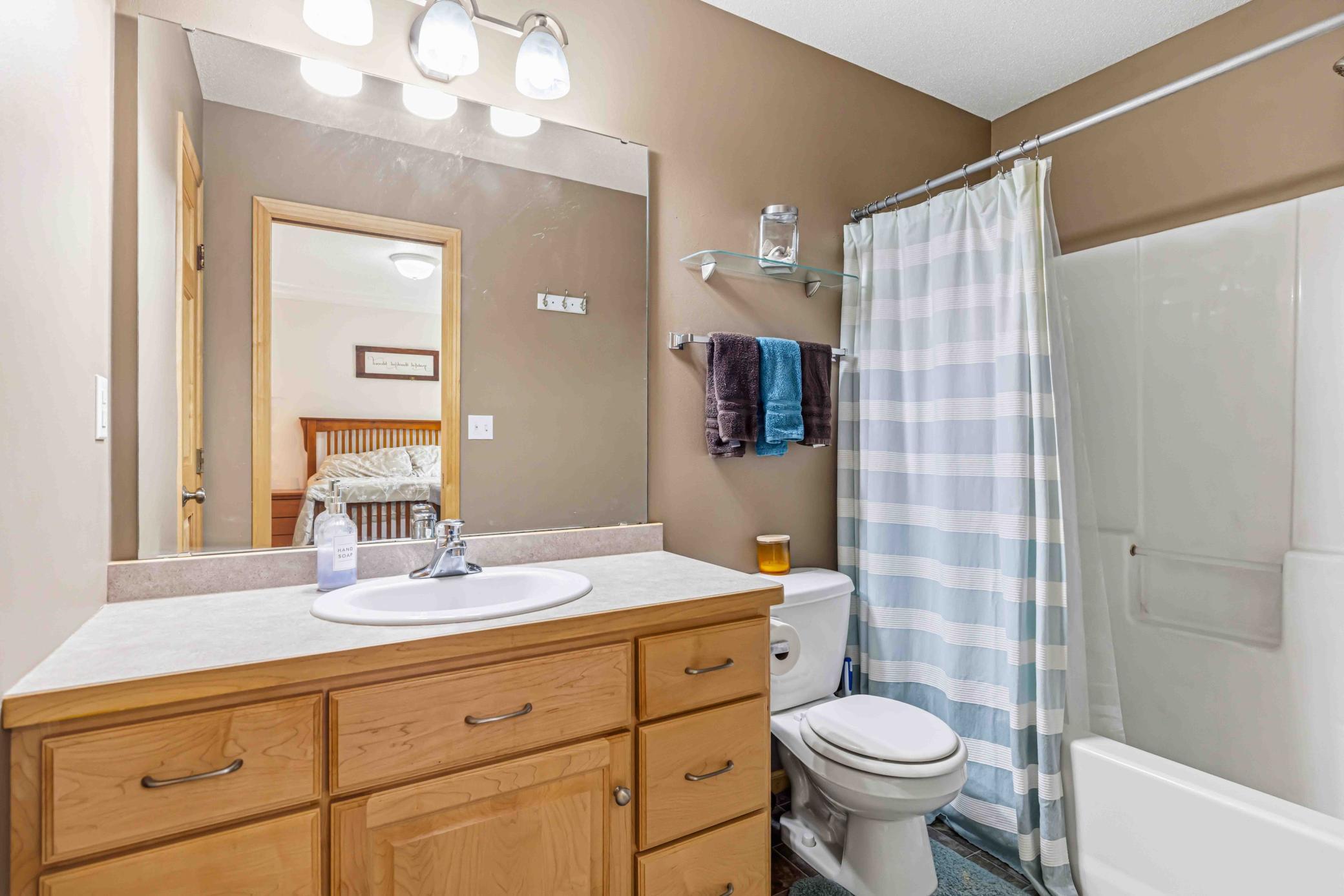 Primary Full Bathroom