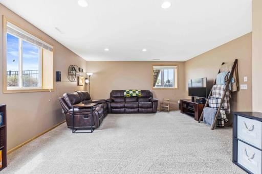 1911 35th Street Circle S, Moorhead, MN 56560
