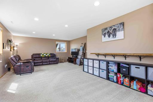 1911 35th Street Circle S, Moorhead, MN 56560