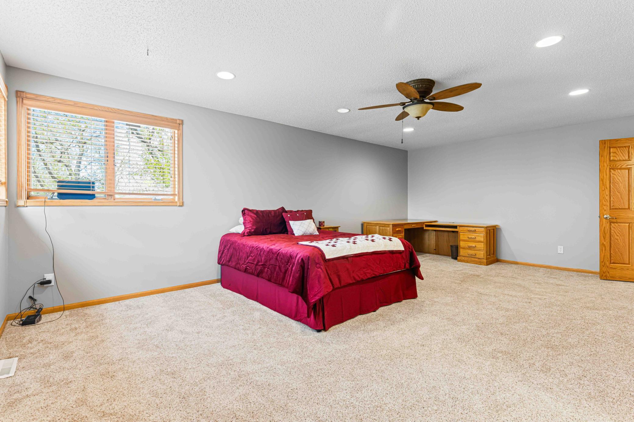 Second Floor Bedroom En Suite