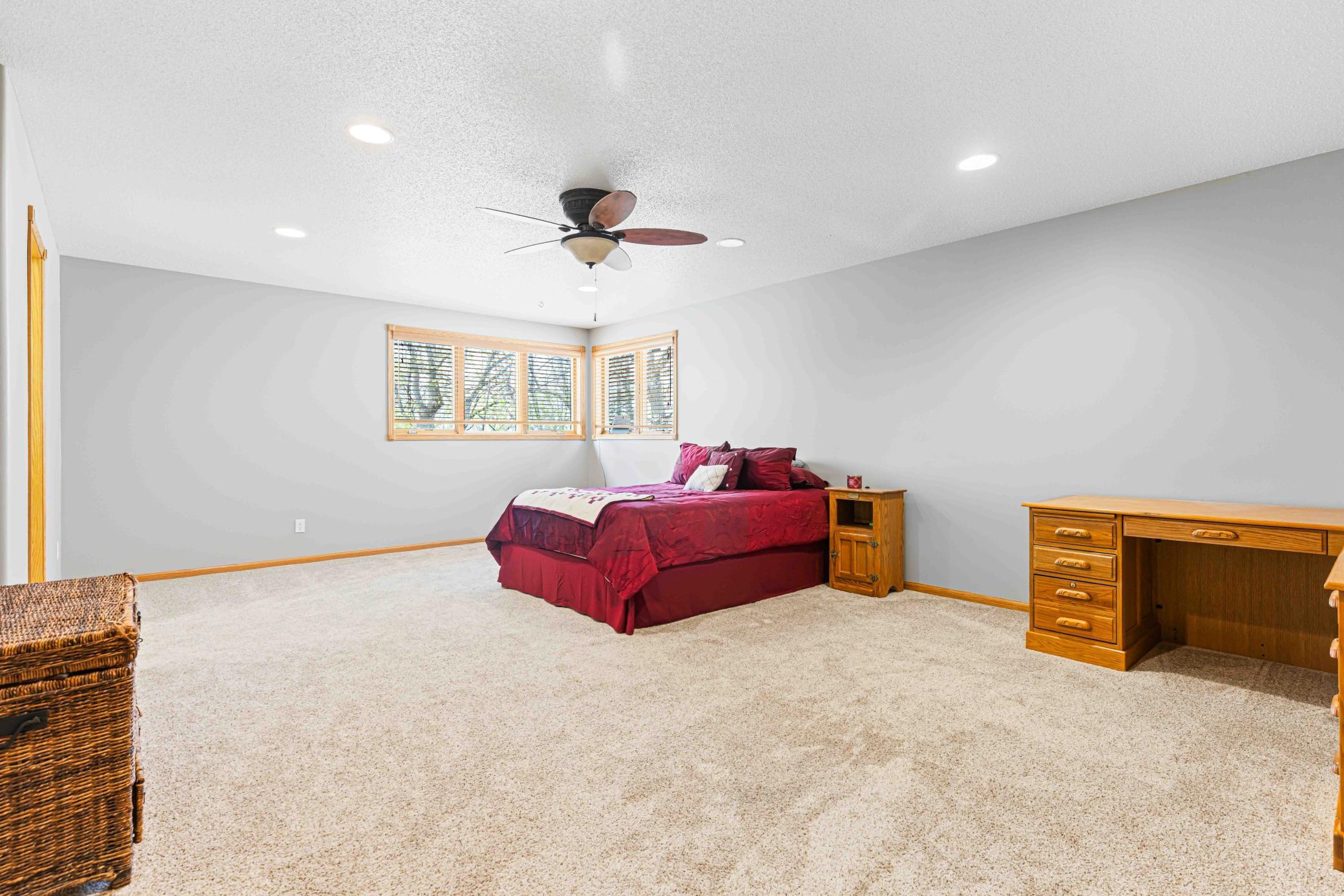 Second Floor Bedroom En Suite