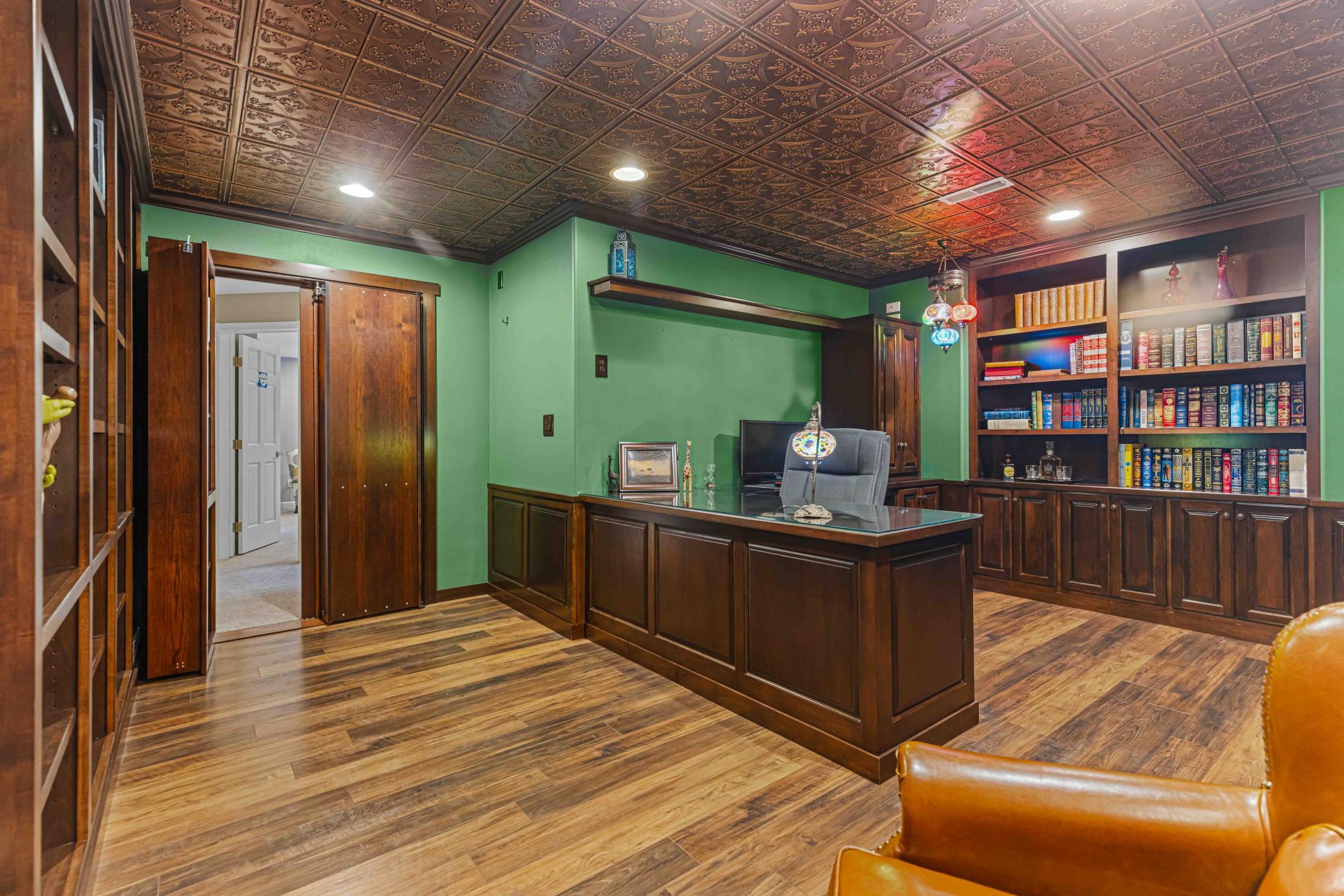 Library / Den