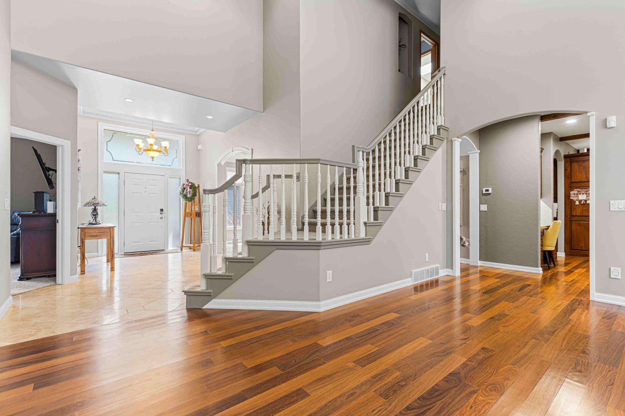 137 49th Ave E-105.jpg