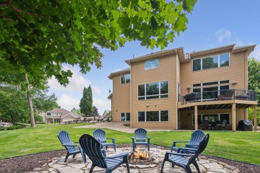 Three amazing outdoor spaces - Deck, under deck patio and firepit. Nestled in a cozy, private backyard!