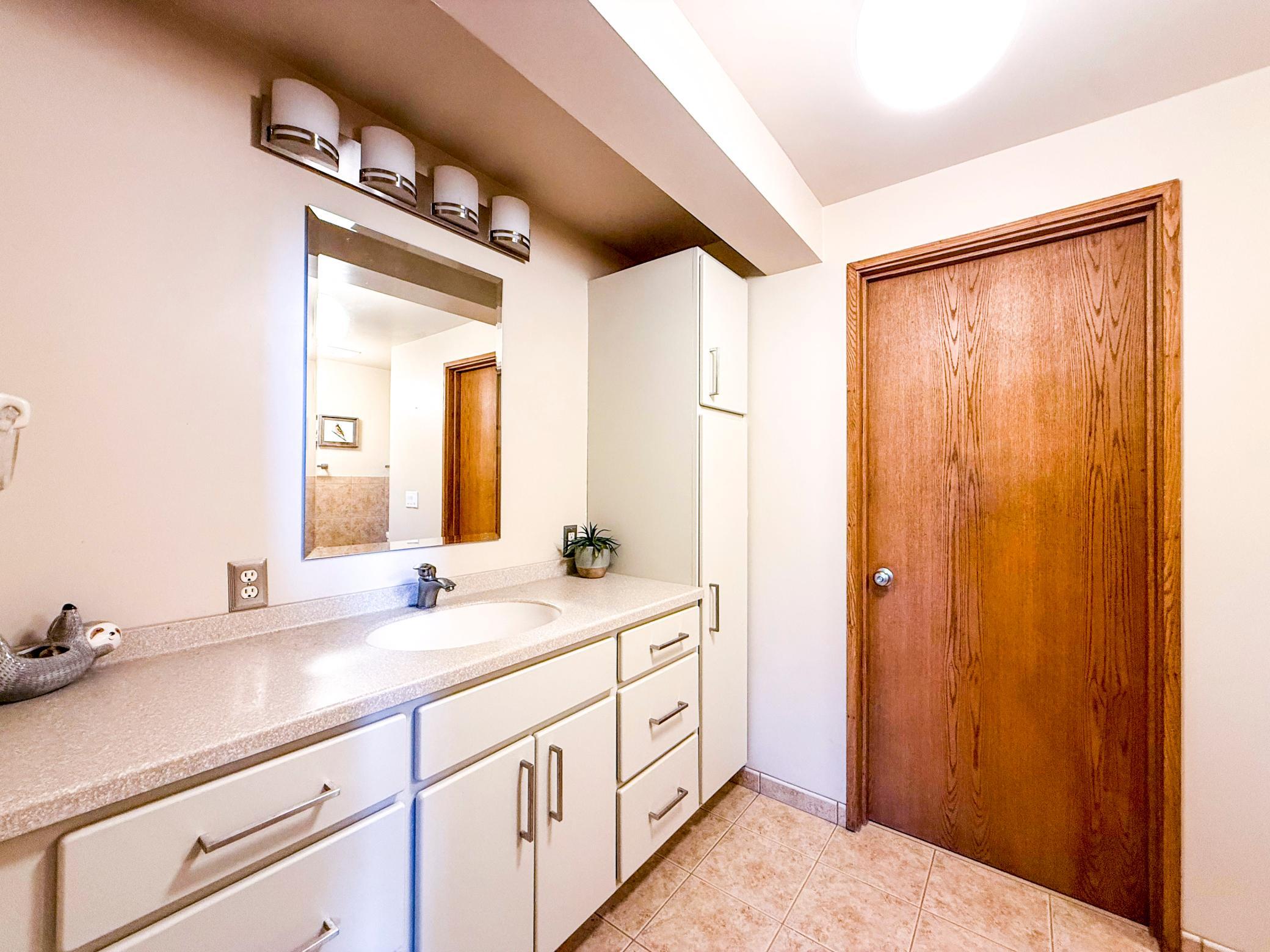 21-Sandra-Reid-Remax-Results-Rochester-MN-Realtor.jpg